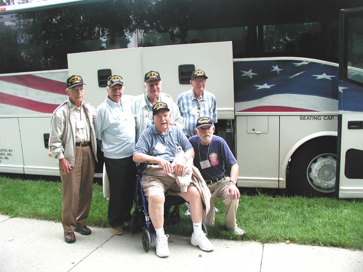 28_Vets_Group_&_Bus_at_Patton_Farm