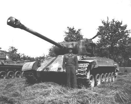 124. General Dager with tank.