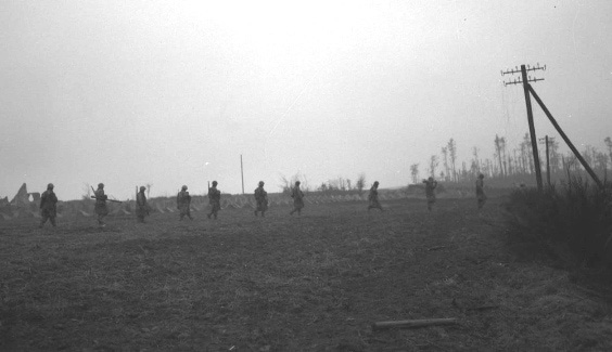 206. Moving up to attack the Siegfried Line.